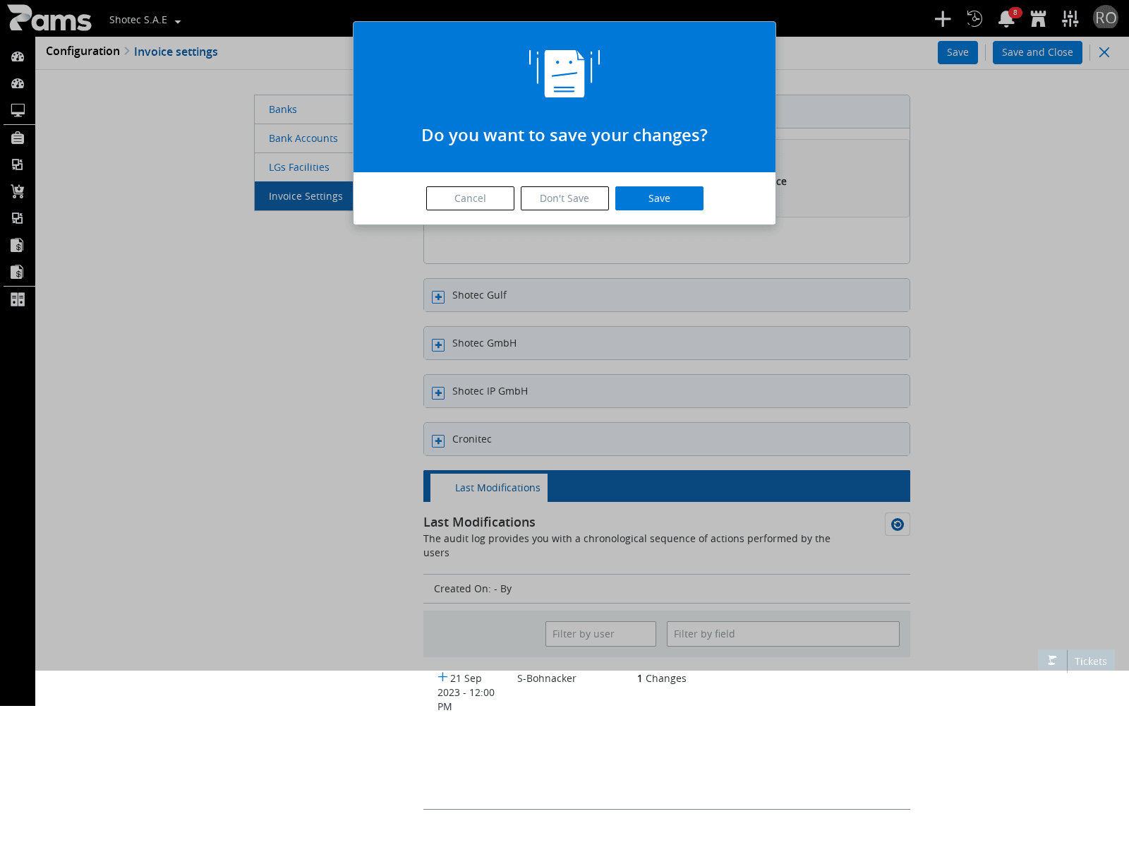 Choose how to handle an unsaved invoice-setting change